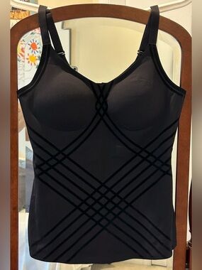 Honeylove Silhouette Cami Smoothing Shapewear Bra Top Vamp Black NWT Size L